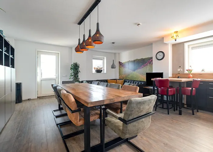 Han/Misafirhane Eindeloos In 't - North Holland 't Zand