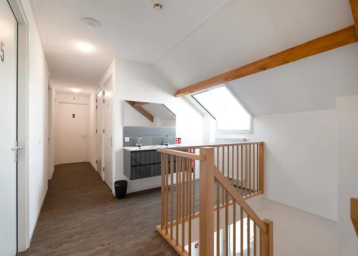 Han/Misafirhane Eindeloos In 't - North Holland