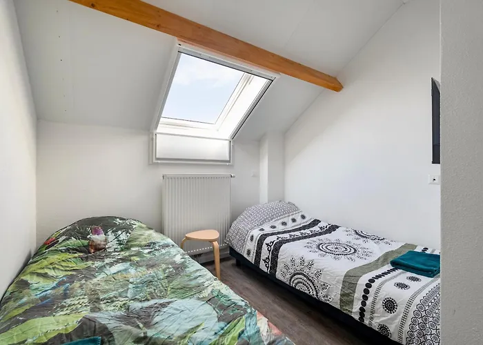 Han/Misafirhane Eindeloos In 't - North Holland *