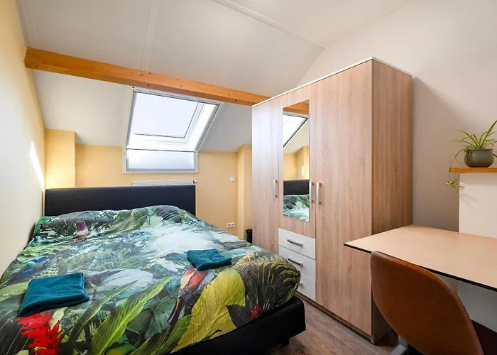 Eindeloos In 't - North Holland * 't Zand